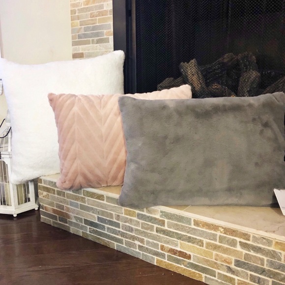 Nordstrom at Home Other - Nordstrom Gray Reversible Faux Fur Plush Pillow